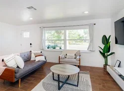 NEW Cozy House 5 Min Three Sisters Springs