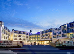 DoubleTree Suites by Hilton Doheny Beach