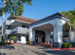 Days Inn by Wyndham Encinitas Moonlight Beach