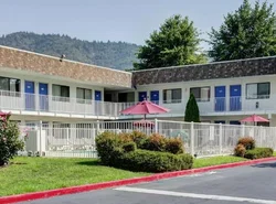 Motel 6-Grants Pass, OR