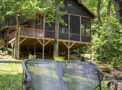 Toccoa Hideaway