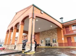 Budget host inn