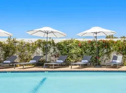 Casablanca Inn