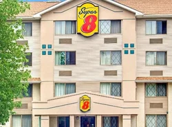 Super 8 by Wyndham Stamford/New York City Area
