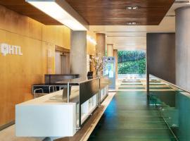HTL Urbano Accommodation Los Angeles