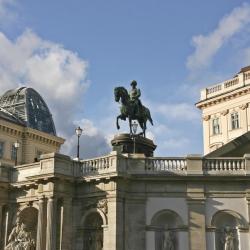 Albertina Museum, Vienna Accommodation Los Angeles