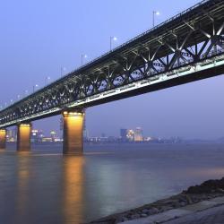 Hubei Accommodation Los Angeles