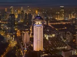 Radisson Blu Hotel Shanghai New World Accommodation Los Angeles