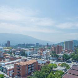 70 Avenue, Medellín Accommodation Los Angeles