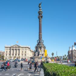 Plaza Espanya, Barcelona Accommodation Los Angeles