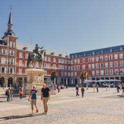 Plaza Mayor, Madrid Accommodation Los Angeles