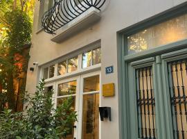Belle Athenes - Luxury Rooms at Monastiraki Railway Station Accommodation Los Angeles