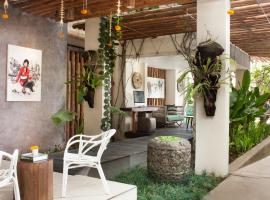 Grandmas Plus Hotel Seminyak Accommodation Los Angeles