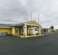 Hilcrest Inn & Suites - Accommodation Los Angeles