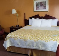 Days Inn by Wyndham Amherst - Accommodation Los Angeles