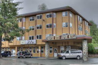 Frontier Suites Hotel in Juneau