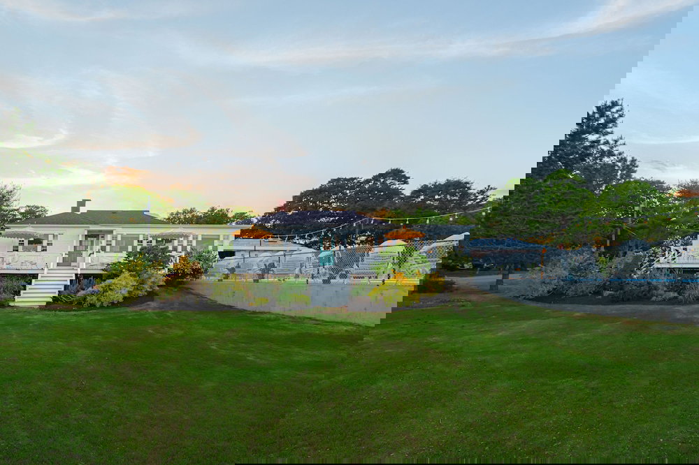 Rye Motor Inn: An Adults Only Micro-Resort - thumb 2