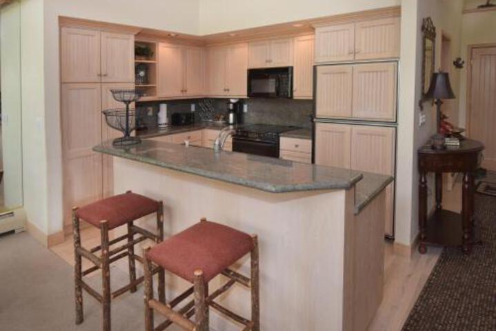 Three Bedroom Townhouse - thumb 4
