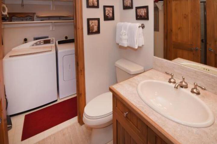 Two Bedroom Apartment - thumb 4