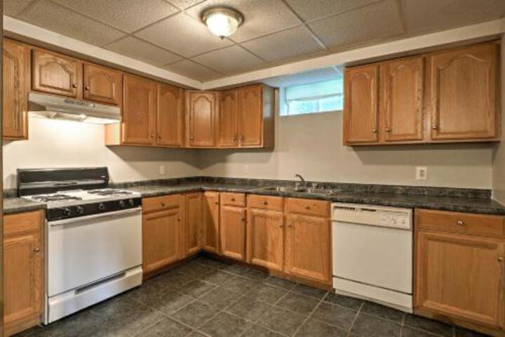 NEW! Catskill Chalet Cabin Near Belleayre Resort! - thumb 5