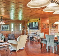 4BR Riceville Mountain Cabin w / Wraparound Porch - Accommodation Los Angeles