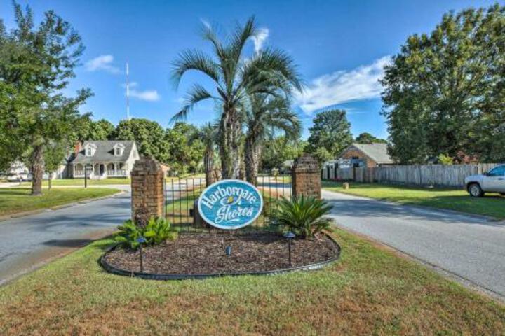 Modern Southern Comforts Home 7 Mi To Charleston - thumb 1