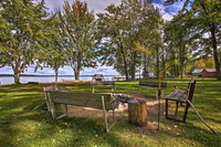 Cozy Alanson Cottage Steps to Dock on Burt Lake
