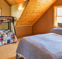 Crosslake Home on Pine Lake w / Deck  Fire Pit - Accommodation Los Angeles