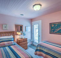 Lakefront Hopatcong House w / Large Porch  Dock - Accommodation Los Angeles