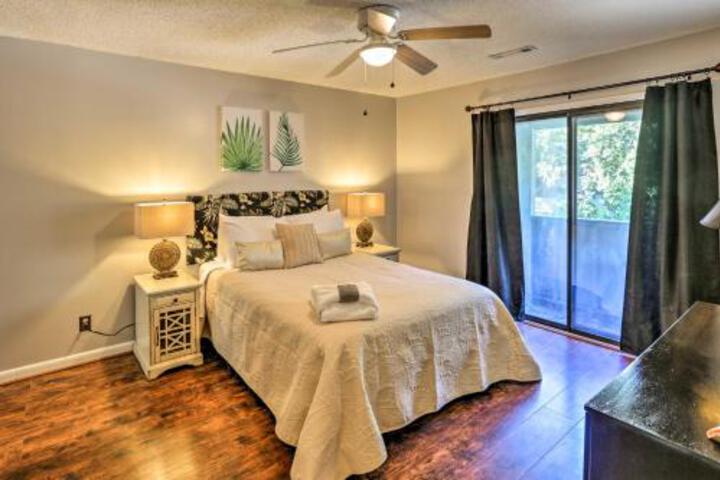Mount Pleasant Condo Near Charleston & Beaches! - thumb 4