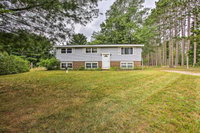 Cozy Lake Ann Apt. Near Platte River  Long Lake