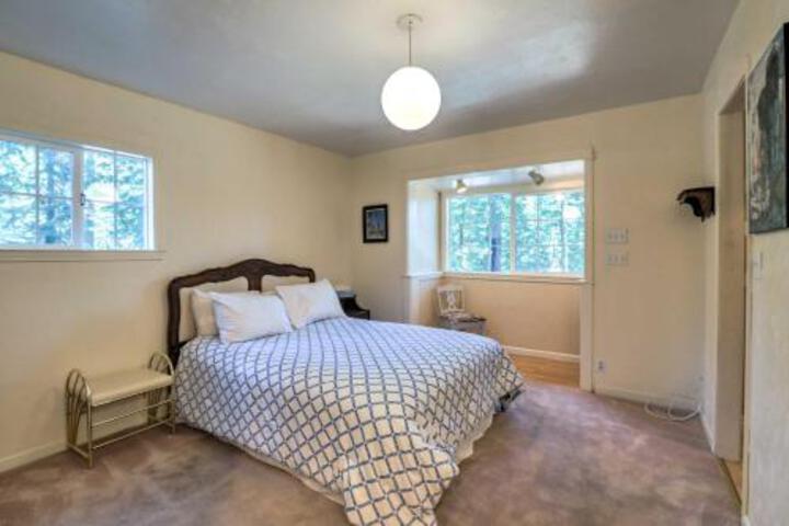 Gorgeous A Frame Cabin W / Deck 1 Mi To Lake Tahoe - thumb 5