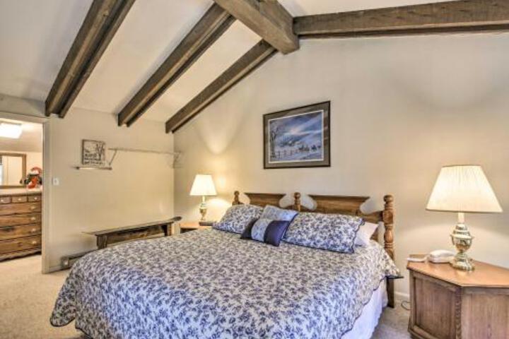 Dog Friendly Beech Mountain Home Walk To Lifts! - thumb 0