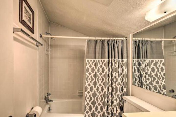 Dog Friendly Beech Mountain Home Walk To Lifts! - thumb 4