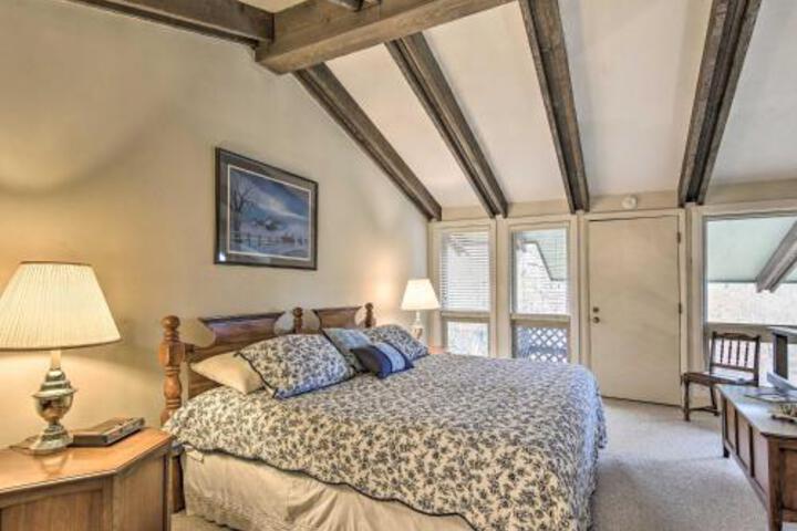 Dog Friendly Beech Mountain Home Walk To Lifts! - thumb 2