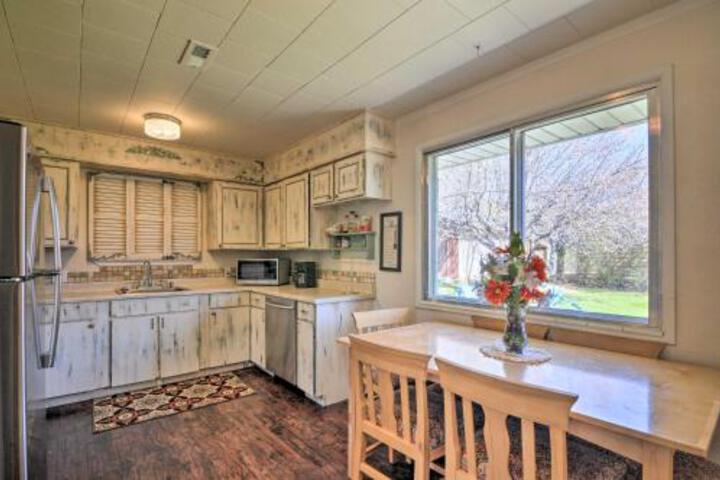 Remodeled Home Less Than 5 Mi. To Bryce Canyon / Mossy Cave - thumb 3