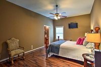 Modern Marshall Home Close to Lakes  Casinos