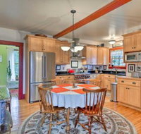 Farmhouse 7 Mi to Craftsbury Outdoor Center - Accommodation Los Angeles
