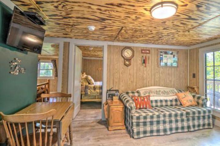 Waterfront Paradise Lake Cottage With Pvt Dock! - thumb 0