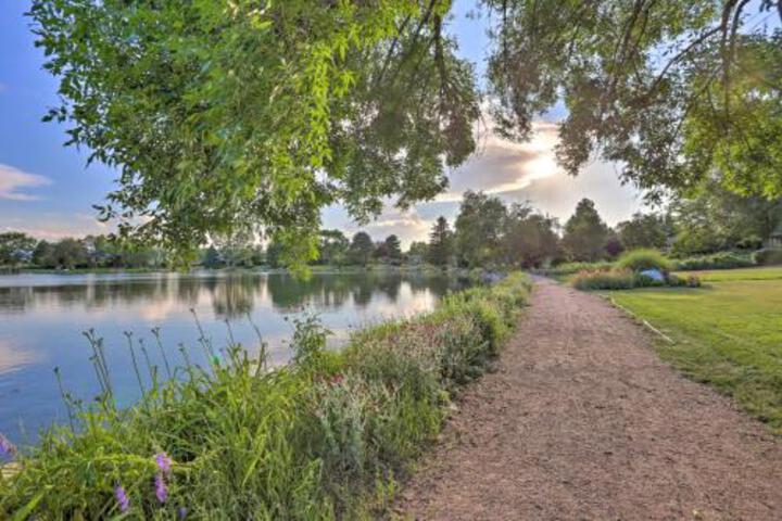 South Denver Lake Home W / Large Yard & Hammock - thumb 3