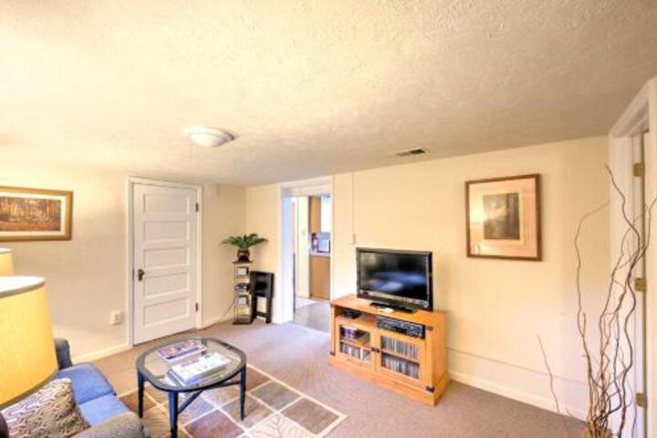Quaint Denver Apartment Less Than 1 Mi To Downtown - thumb 4