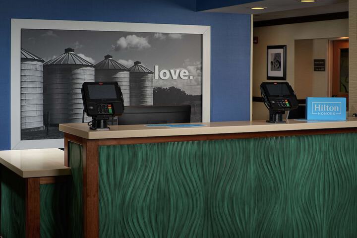 Hampton Inn Franklin - thumb 4