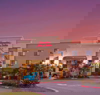 Hampton Inn & Suites Oakland Airport-Alameda - Accommodation Los Angeles