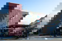 Hampton Inn  Suites Bremerton