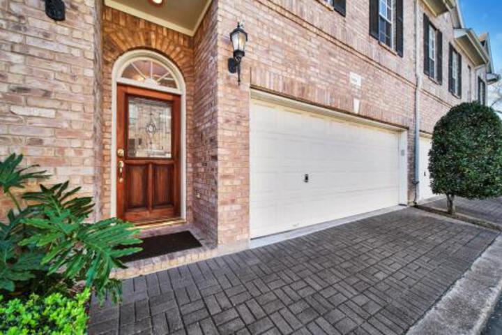 Uptown Terrace - thumb 3