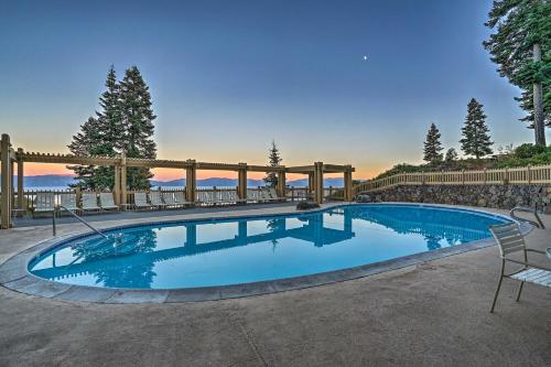 Tahoe City Condo W / Deck Walk To Lake & Pool - thumb 4
