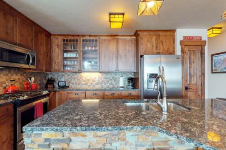 Cozens Pointe Retreat - thumb 4