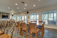 Chiefs Amazing home with Fantastic dock