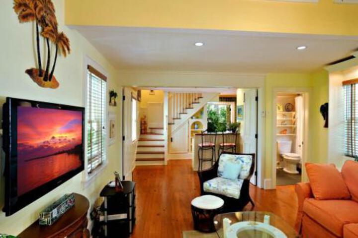 Fishtail Hideaway - thumb 1