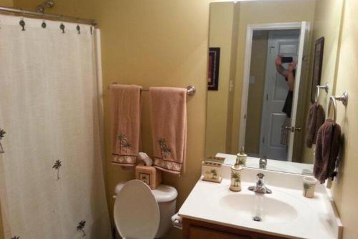 028 Dees Place - thumb 0